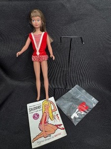 lot 19 image: VINTAGE SKIPPER DOLL WITH ORIGINAL OUTFIT AND PAMPHLET