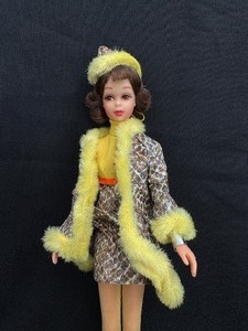 lot 26 image: VINTAGE FRANCIE DOLL MADE IN JAPAN WITH SNAKE CHARMERS OUTFIT