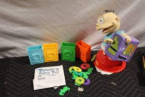 lot 43 image: Tommys Reptar Toss Electronic Floor Game