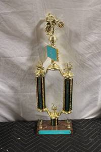 lot 54 image: 1995 Wisconsin State Championship 2nd Place Trophy