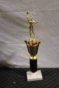 lot 58 image: Vintage Basketball Trophy with Marble Base