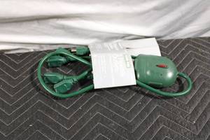 lot 118 image: Seasonal Bright 5 Flexible Outlets Extension Cord