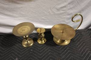 lot 134 image: Set of 3 Vintage Brass Candle Holders