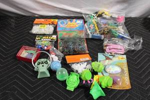 lot 210 image: Collection of Halloween Toys and Mini Figures