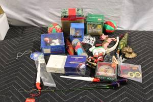 lot 238 image: Collection of Assorted Christmas Ornaments and Decorations