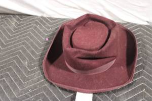 lot 243 image: Wild Wild West Collection Burgundy Cowboy Hat