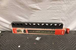 lot 274 image: Kayser Housewares Wall-Mounted Wine Rack
