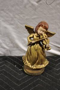 lot 295 image: Vintage Angel Figurine Playing Violin