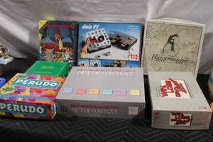 lot 307 image: Collection of 7 Vintage Board Games, including Perudo and Hugger Mugger