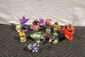 lot 314 image: Collection of Skylanders Figures with Display Case