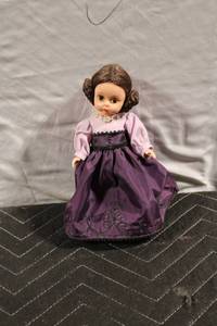 lot 332 image: Vintage Collectible Doll in Victorian Outfit