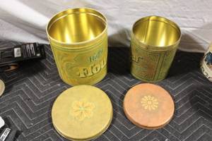 lot 347 image: Set of 2 Vintage Round Metal Storage Tins with Lids