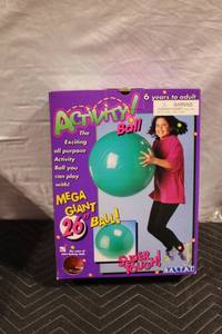 lot 350 image: BATTAT Mega Giant 26 Activity Ball for Ages 6
