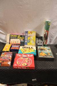 lot 417 image: Collection of Classic Board and Card Games