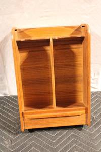 lot 446 image: Vintage Wooden Magazine Rack