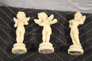 lot 451 image: Set of 3 Angel Figurines Playing Musical Instruments