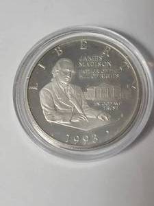 lot 3 image: 1993-S Bill of Rights Proof Set Silver Mint Cased