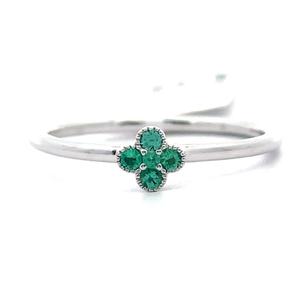 0.11 Carat Emerald Cluster Flower Ring in 14k White Gold Retail $800