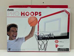 lot 40 image: Franklin Sports Pro Hoops Basketball