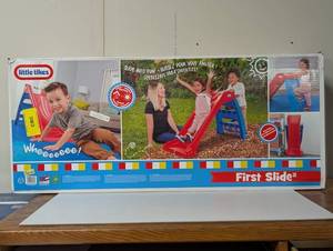 lot 79 image: Little Tikes My First Slide - RedBlue