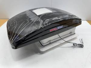 lot 33 image: Maxxair Vent Maxxfan Deluxe Smoke 00-06401K