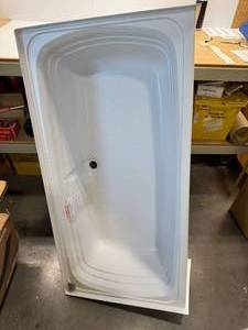 lot 77 image: ABS Bath Tub With Apron and Center Drain - 27X54 - WHITE - ABS W2754CDSPK