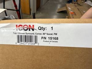 lot 78 image: Icon 15168 Bathtub Modular Surround Kit