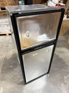 lot 84 image: Norcold N4150AGR RV Refrigerator  Freezer