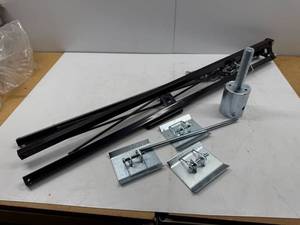 lot 98 image: Ultra-Fab King Pin Tripod Stabilizer 19-950500