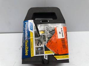 lot 127 image: Camco Stabilizer Jack Flex Pads