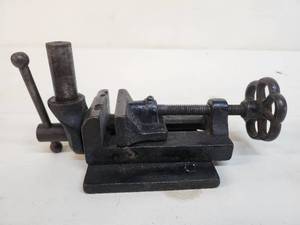 Vintage Machinist Vise