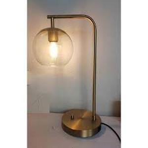 Hampton Bay Frazier 21.5 in. Antique Brass Table Lamp with USB Port Customer Returns See Pictures