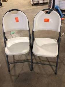 Lot of HDX Earth Tan Plastic Seat Outdoor Safe Folding Chair  Customer Returns See Pictures