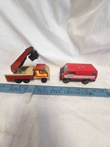 lot 36 image: Tonka Bucket and Truck, 4x4 Van
