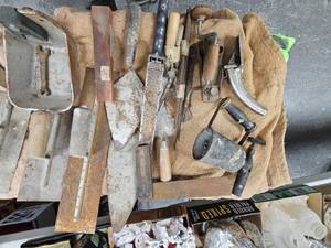 lot 89 image: Hand and Concrete Tools