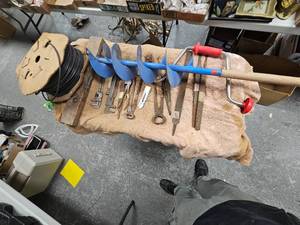 lot 91 image: Vintage Handtools, Ice Auger,