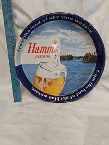 lot 70 image: Vintage Original Hamms 13 Serving Tray, Land of Sky Blue Waters