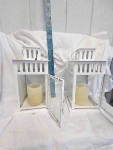 lot 57 image: 5-Metal White Candle Hangers