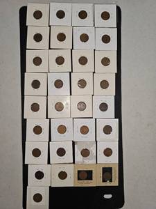 lot 126 image: Carded Wheat Penny Collection (37 count)