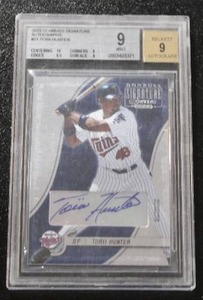 lot 99 image: 2003 Donruss Signature Autographs Torii Hunter #51 BGS 99