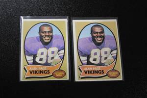 lot 132 image: 1970 Topps Alan Page Rookie Card Lot  2 Rookie Cards