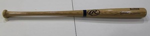 lot 143 image: Rawlings Big Stick Professional Model Bat w Tony Oliva Autograph No COA