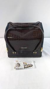 lot 23 image: Brown Leather Travel Carry On Bag and Indian Jewelry Set