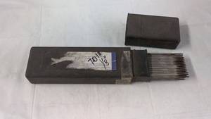 lot 41 image: Box of Industrial Welding Electrodes 7018