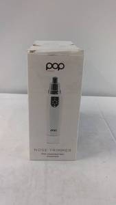lot 69 image: Set of 5 Pop Sonic Nose Trimmers with AA Battery