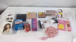 lot 93 image: Assortment of Beauty and Personal Care Items