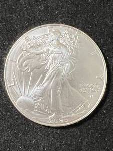 lot 03 image: 2025 AMERICAN SILVER EAGLE 1 TROY OZ .999 FINE SILVER