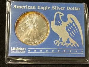lot 06 image: 1997 AMERICAN SILVER EAGLE 1 TROY OZ .999 FINE SILVER IN HOLDER