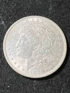 lot 24 image: 1921 US MORGAN SILVER DOLLAR