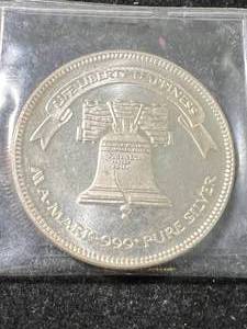lot 31 image: 1 TROY OZ .999 FINE SILVER 1985 LIBERTY ROUND